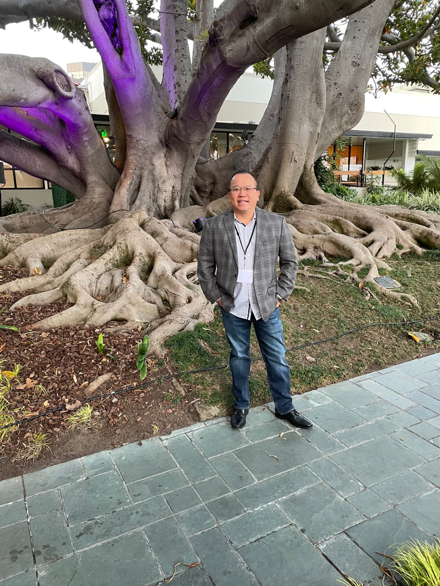 David Nguyen, North DFW mortgage lender, outdoors at an industry event
